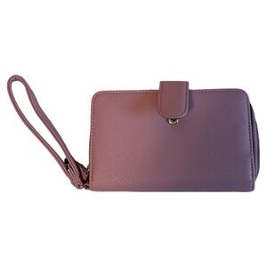 Mundi Long Full Size Wristlet Wallet in Lilac
